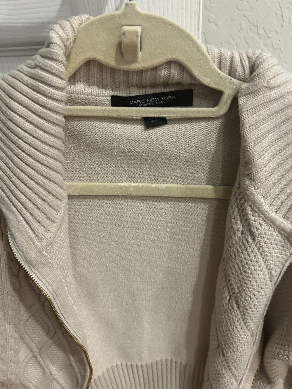 Marc New York Neutral Cream Zip-Up Cable Knit Cardigan